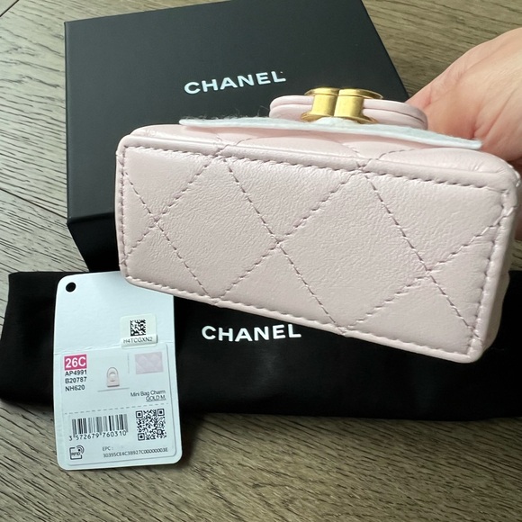 Chanel 26C pink nano Kelly bag charm - Picture 5 of 6